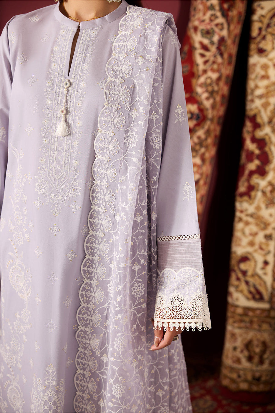 Blossom Grace – Premium Embroidered Festive Lawn 3-Piece Suit - Pehnaawaa