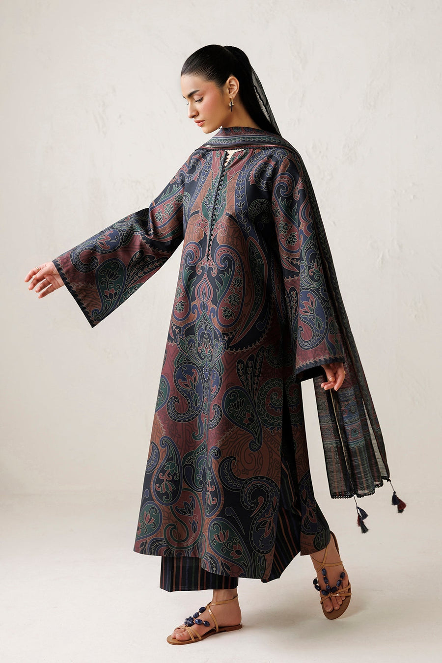 Midnight Blue and Maroon Paisley Digital Printed Lawn Suit with Cotton Silk Dupatta