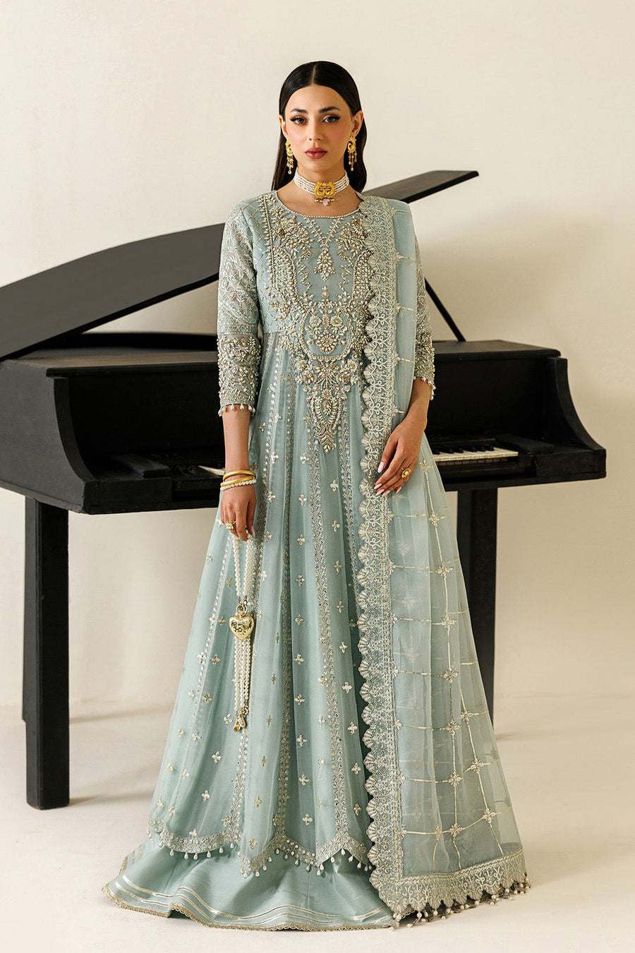 The Majestic 18-Panel Pishwas: Hand-Crafted Bamber Chiffon & Raw Silk Set - Pehnaawaa
