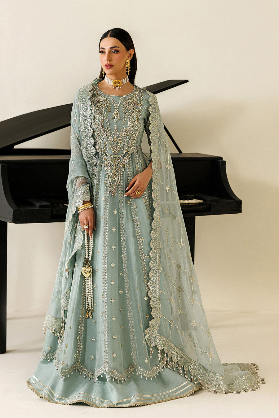 The Majestic 18-Panel Pishwas: Hand-Crafted Bamber Chiffon & Raw Silk Set - Pehnaawaa