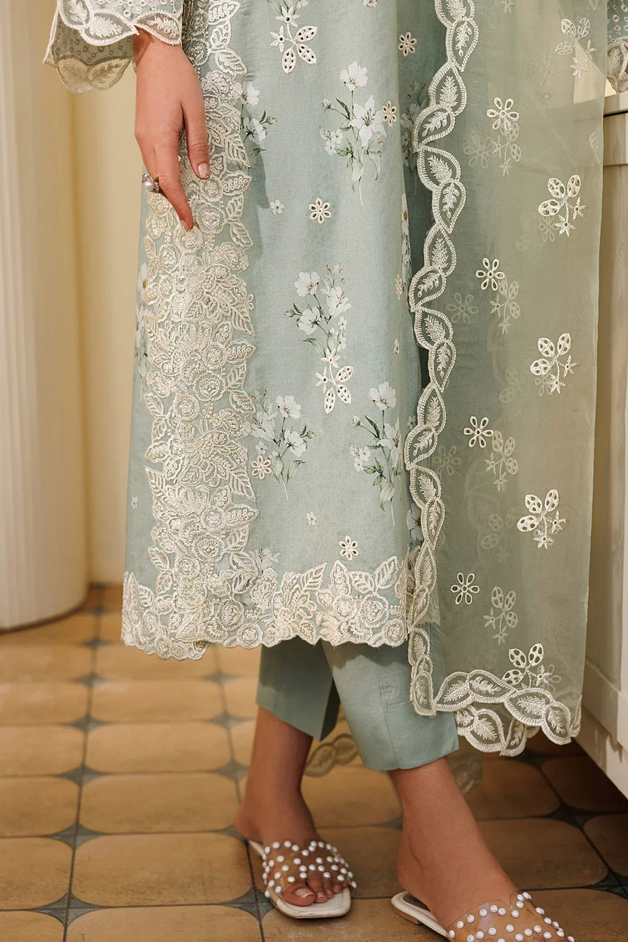Ramih Embroidered Printed Lawn 3-Piece Suit