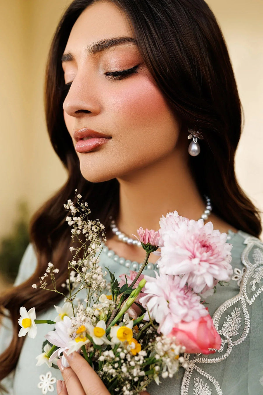 Ramih Embroidered Printed Lawn 3-Piece Suit