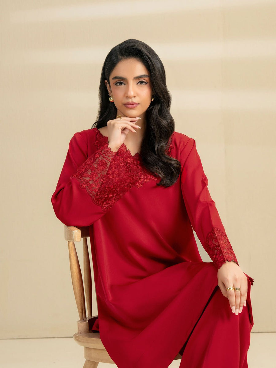 2 Piece Grip Suit - Embroidered (Pret) - Pehnaawaa