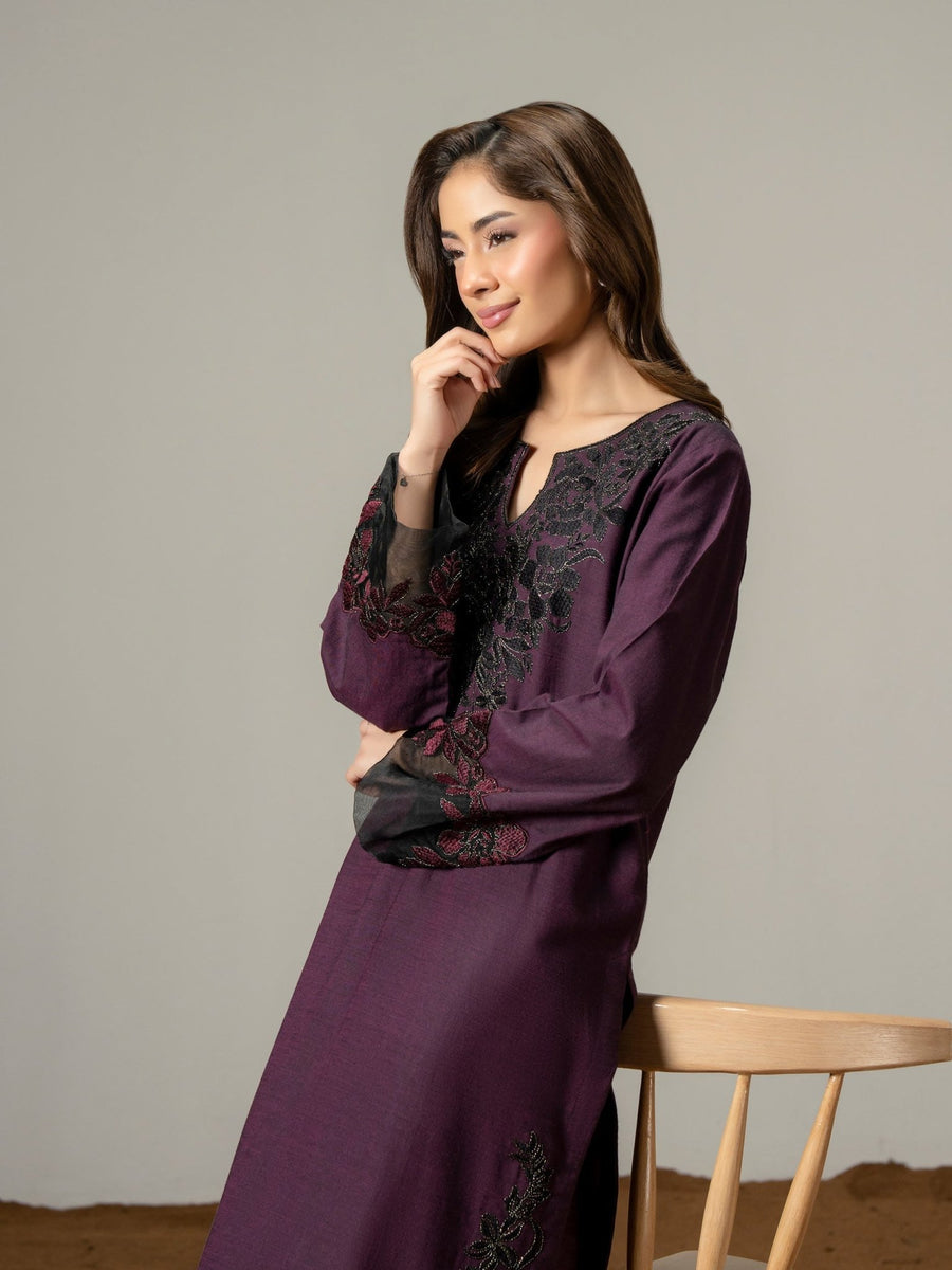 2 Piece Yarn Dyed Suit - Embroidered (Pret) - Pehnaawaa