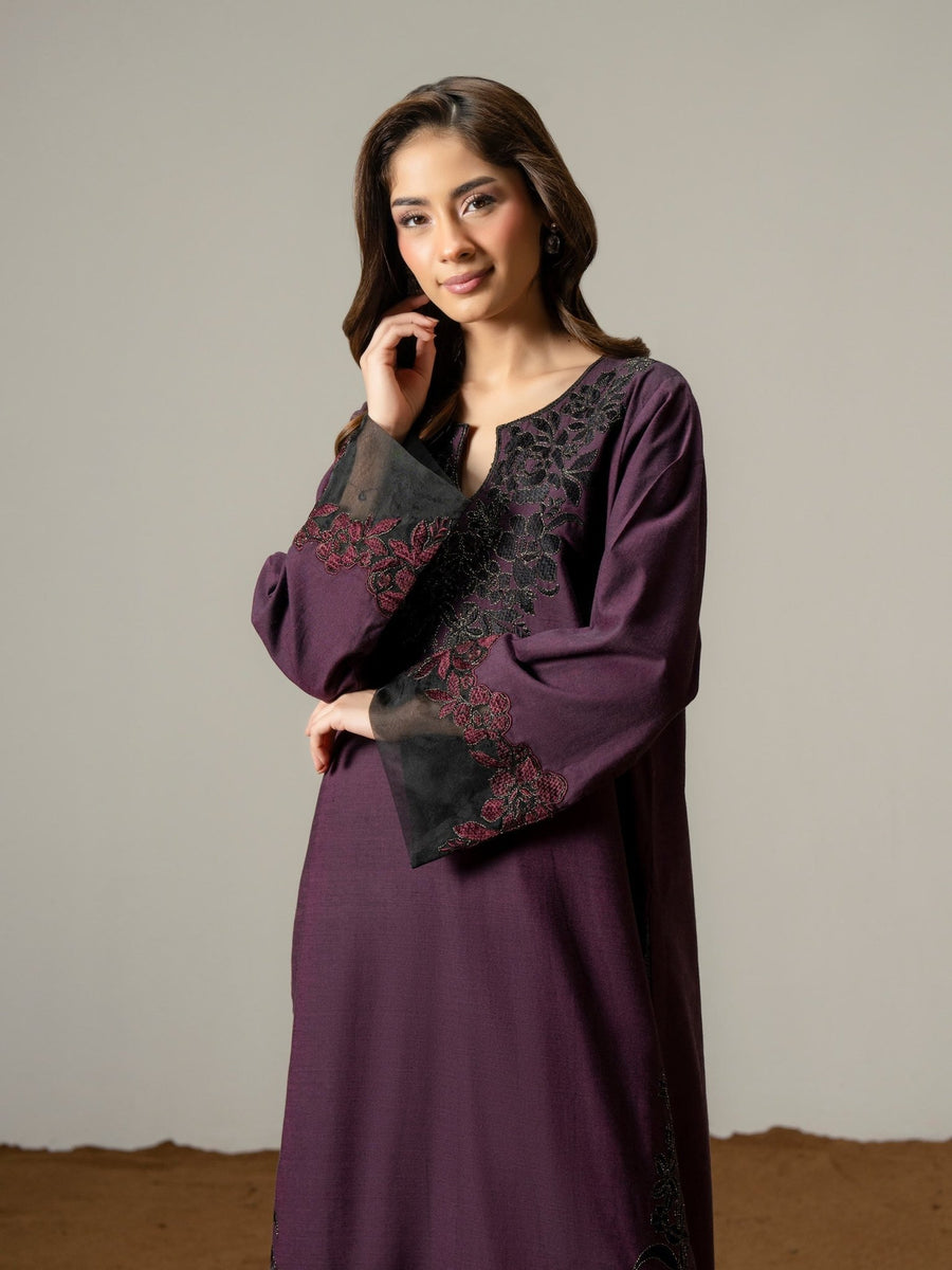 2 Piece Yarn Dyed Suit - Embroidered (Pret) - Pehnaawaa