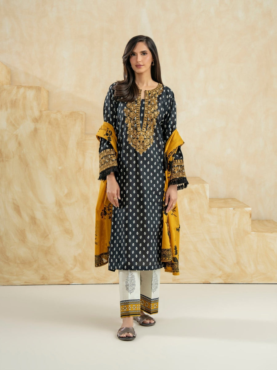 3 Piece Lawn Suit - Embroidered (Pret) - Pehnaawaa