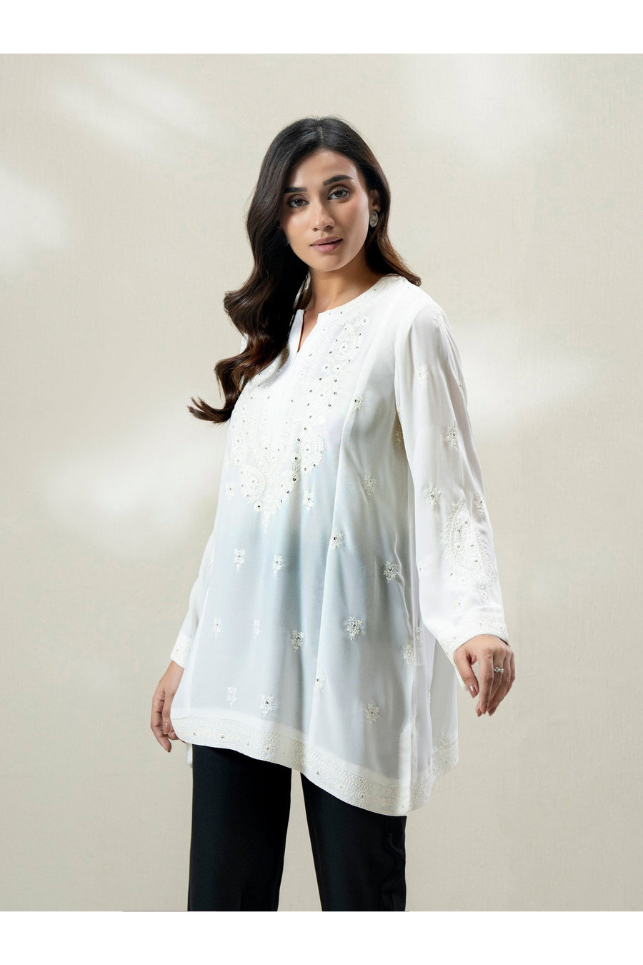 Off-White Grip Fabric 2-Piece Kurti | Cutdana & Resham Embroidery