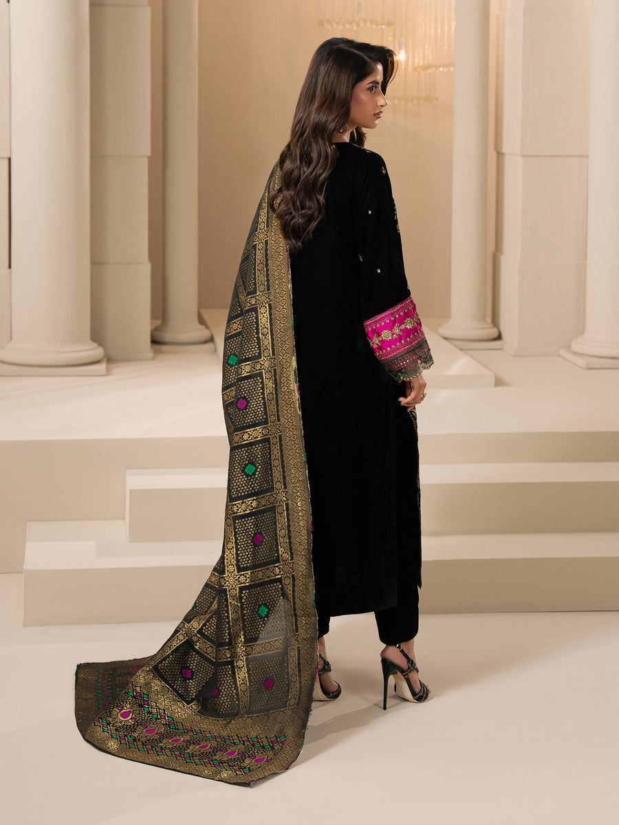 3 Piece Velvet Suit-Embroidered (Pret) - Pehnaawaa