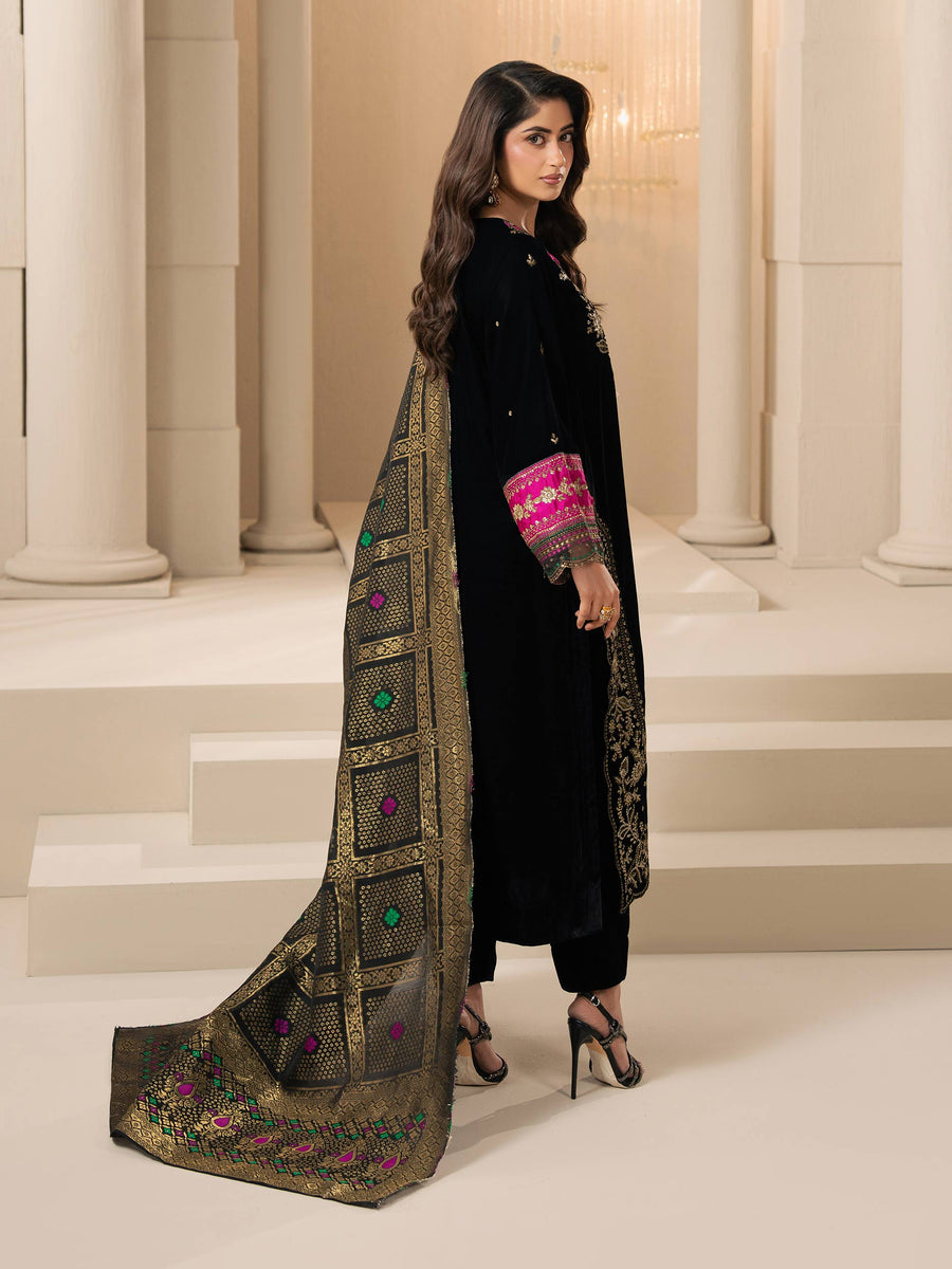3 Piece Velvet Suit-Embroidered (Pret) - Pehnaawaa