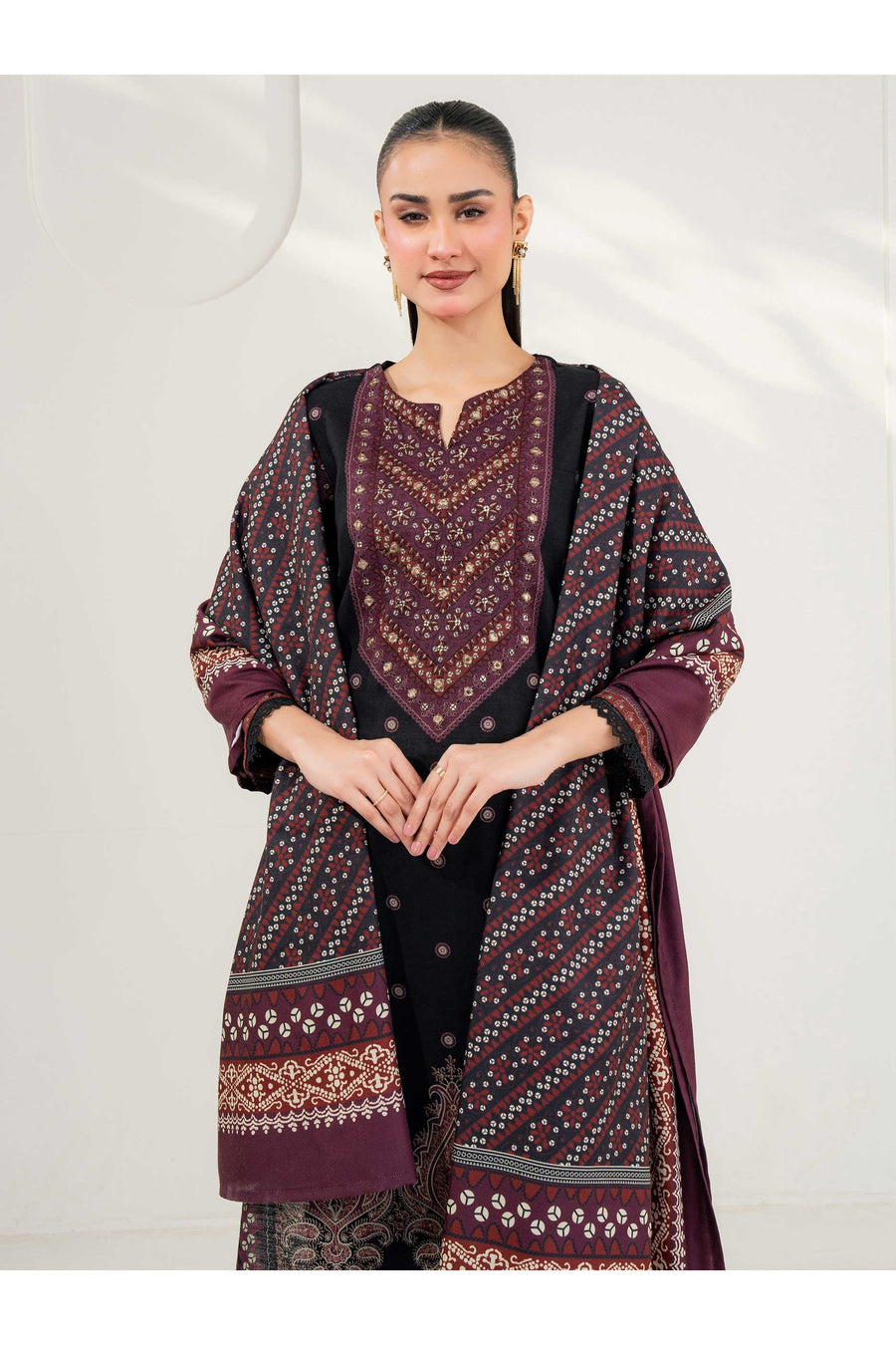 Embroidered 3 Piece Khaddar Suit Set