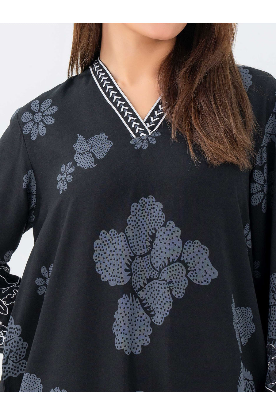 Embroidered Linen Shirt for Everyday Style
