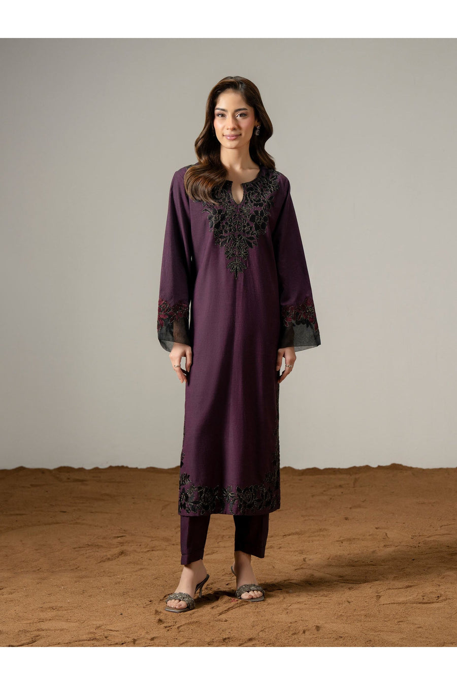 Yarn Dyed 2 Piece Embroidered Suit Set