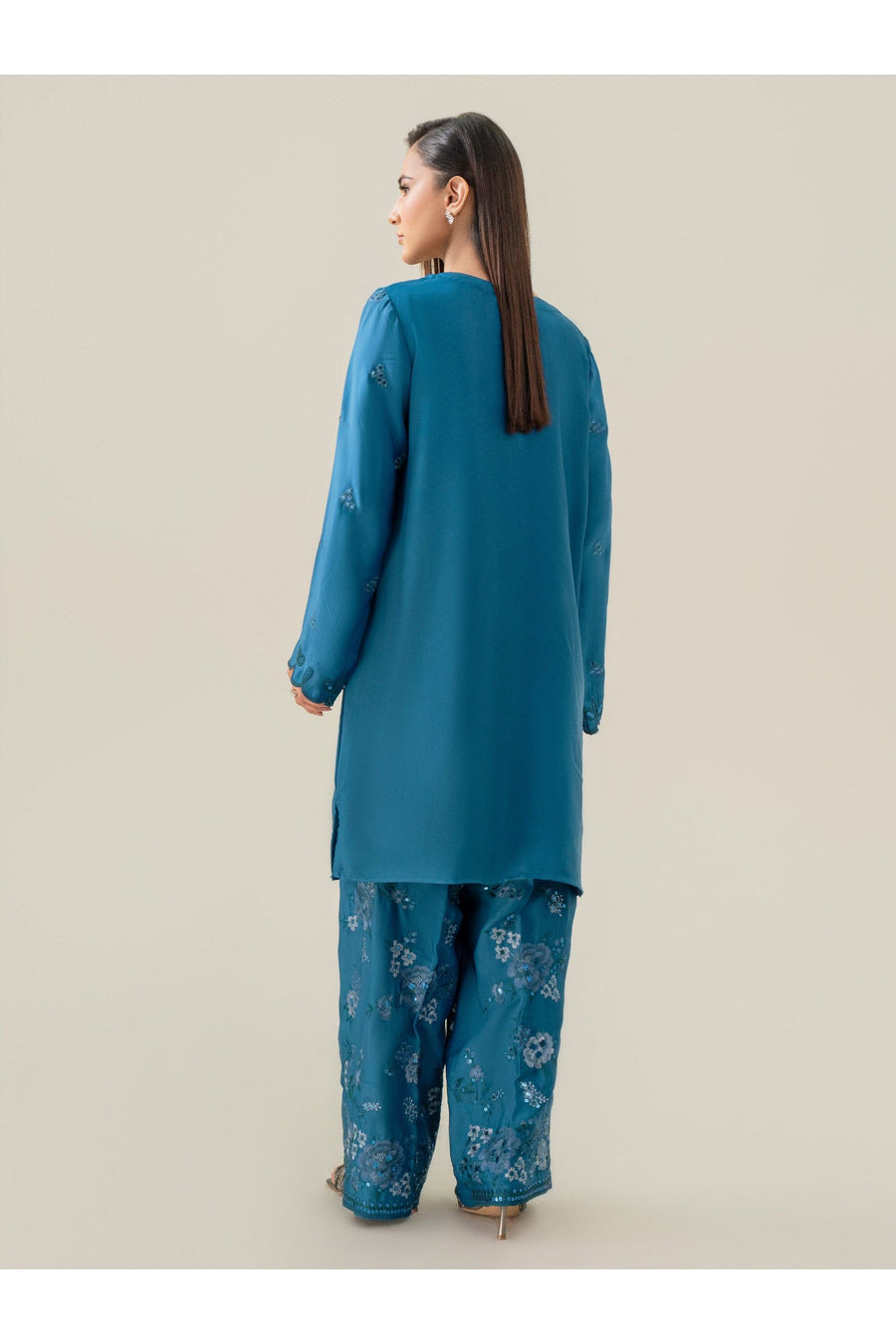 Embroidered Silk Suit Set for Effortless Style