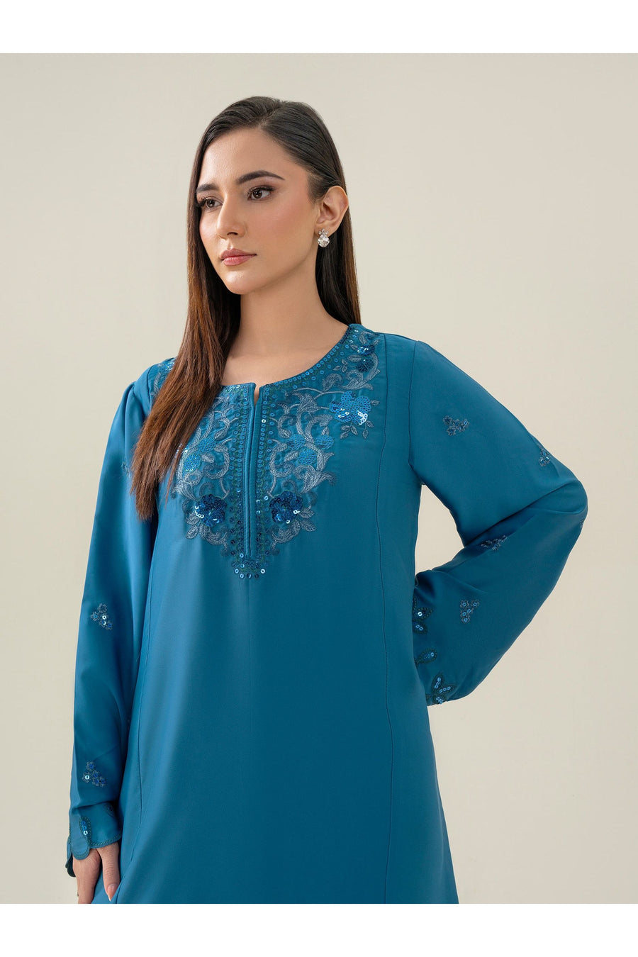 Embroidered Silk Suit Set for Effortless Style