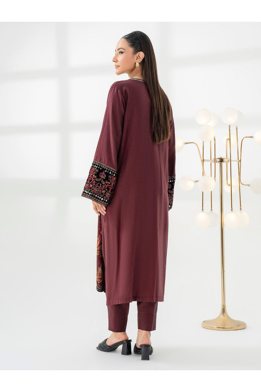 Stylish 2 Piece Yarn Dyed Embroidered Suit