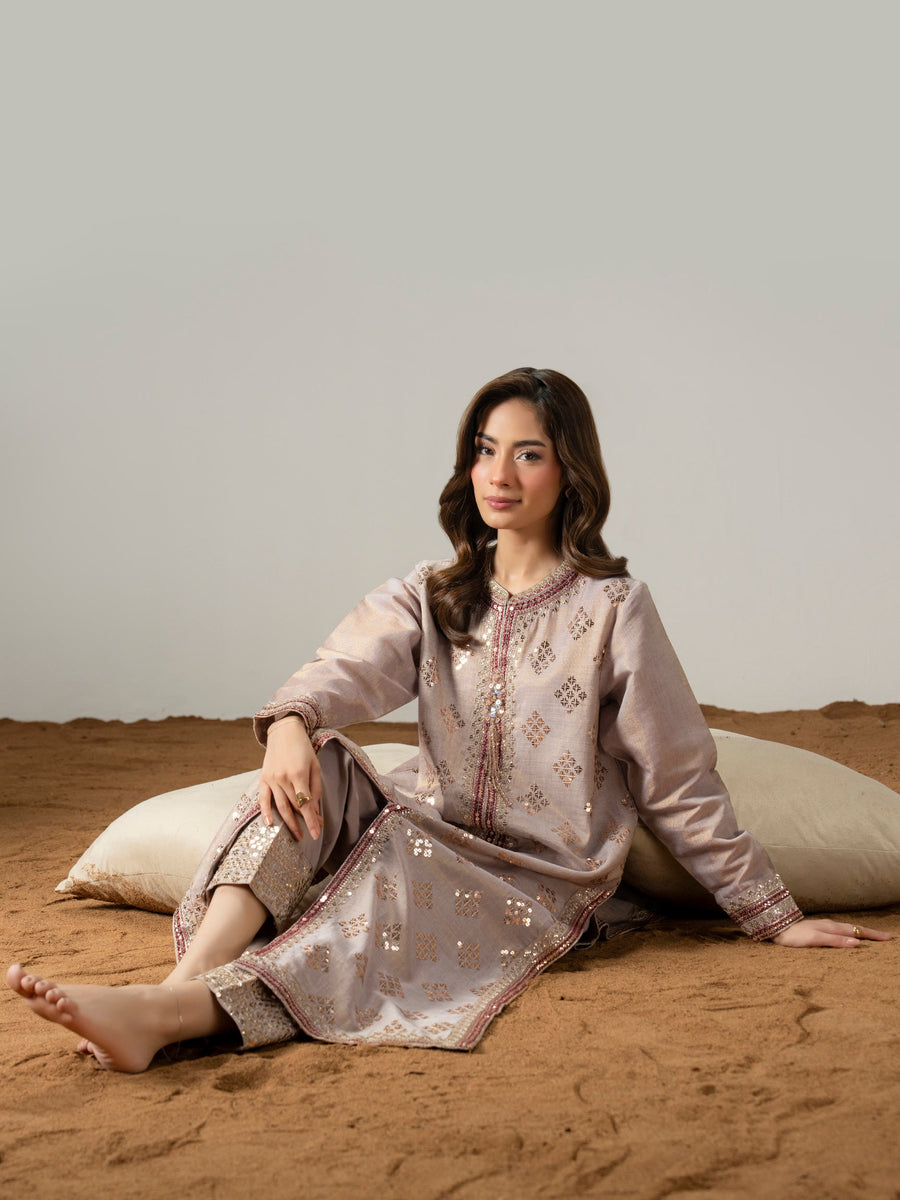 2 Piece Lawn Suit-Embroidered (Pret) - Pehnaawaa