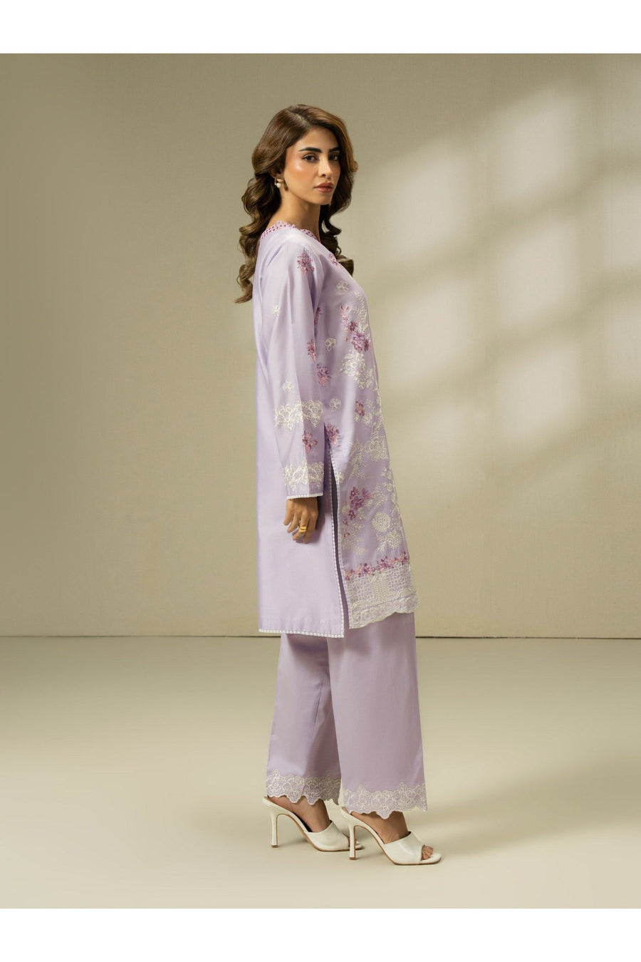 Stylish Embroidered Satin 2-Piece Suit