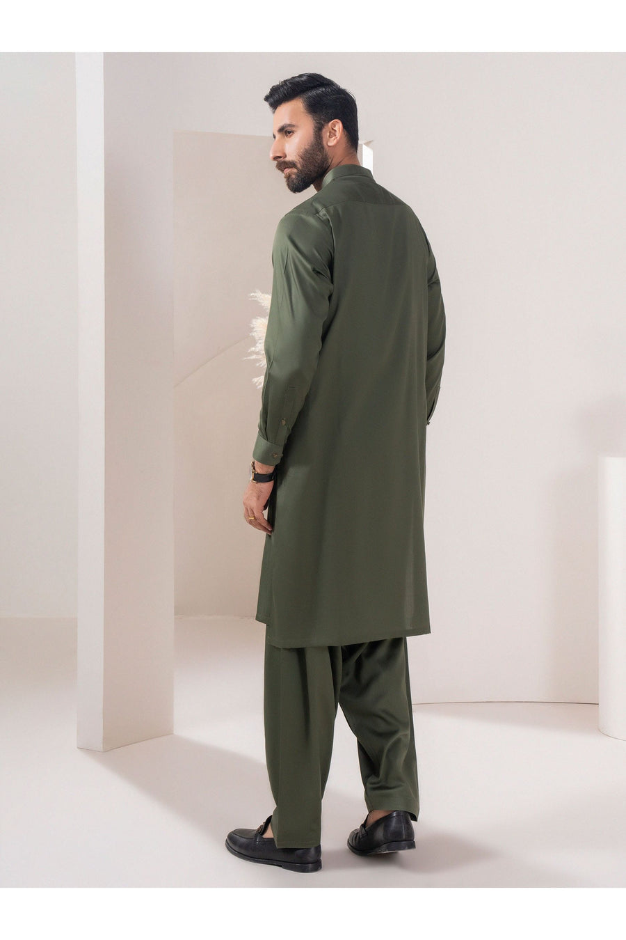 Mens Satin Suit For Elegant Occasions Timeless Style