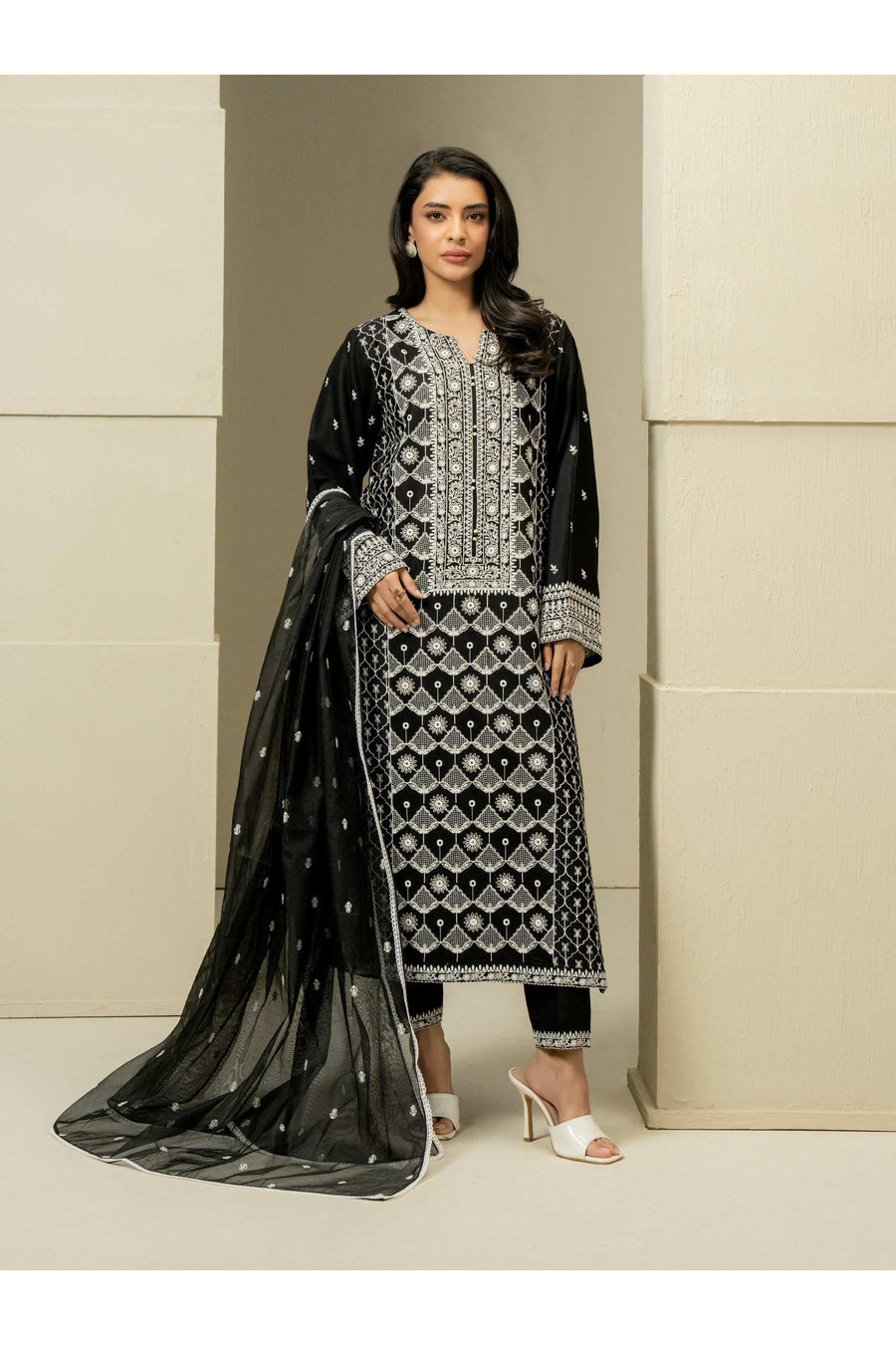 Embroidered Satin 3-Piece Suit Set