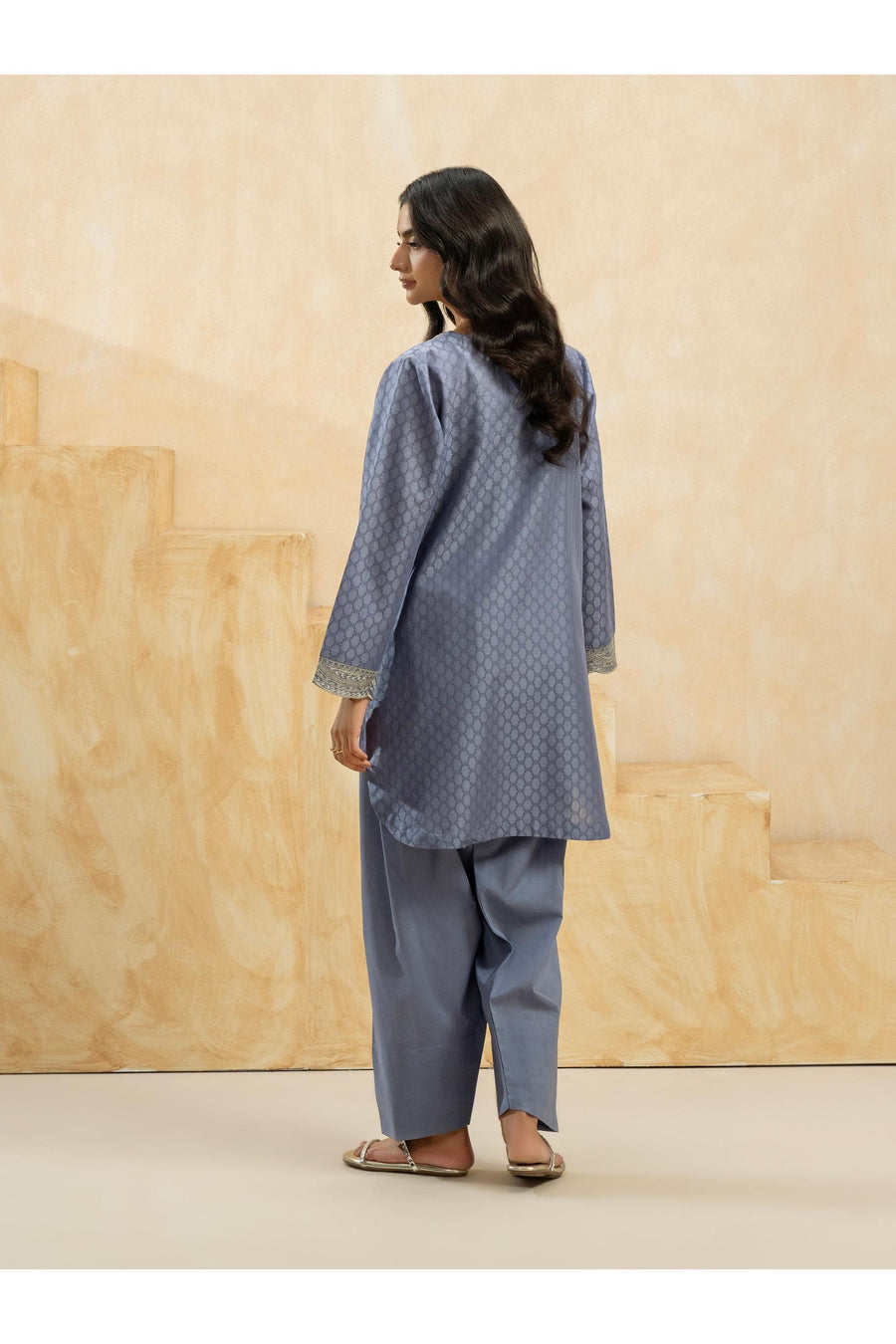 Embroidered Jacquard 2 Piece Suit Set