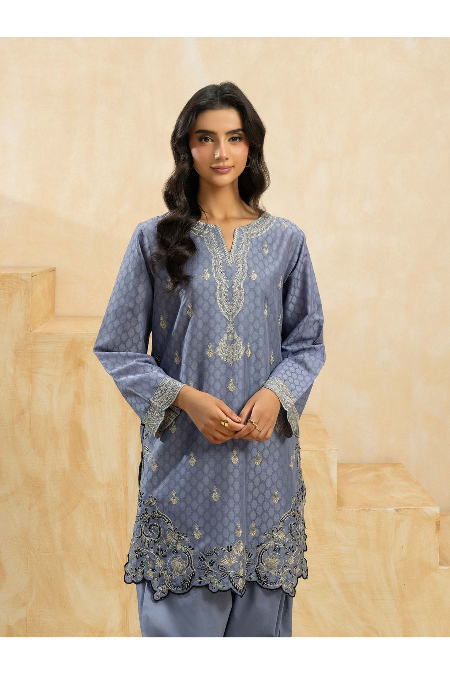 Embroidered Jacquard 2 Piece Suit Set
