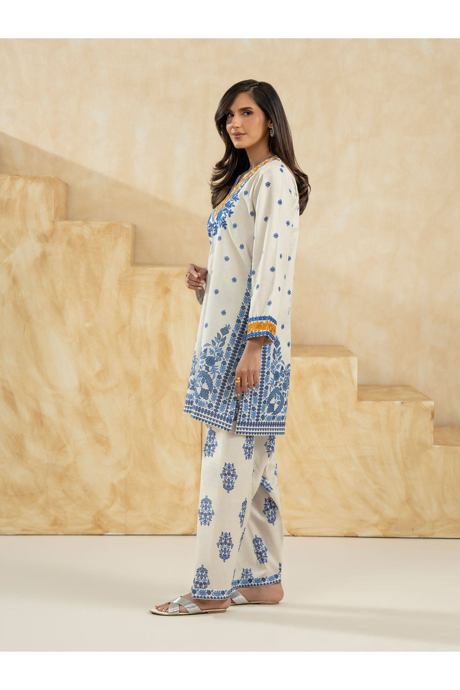 Embroidered 2 Piece Lawn Suit for Summer