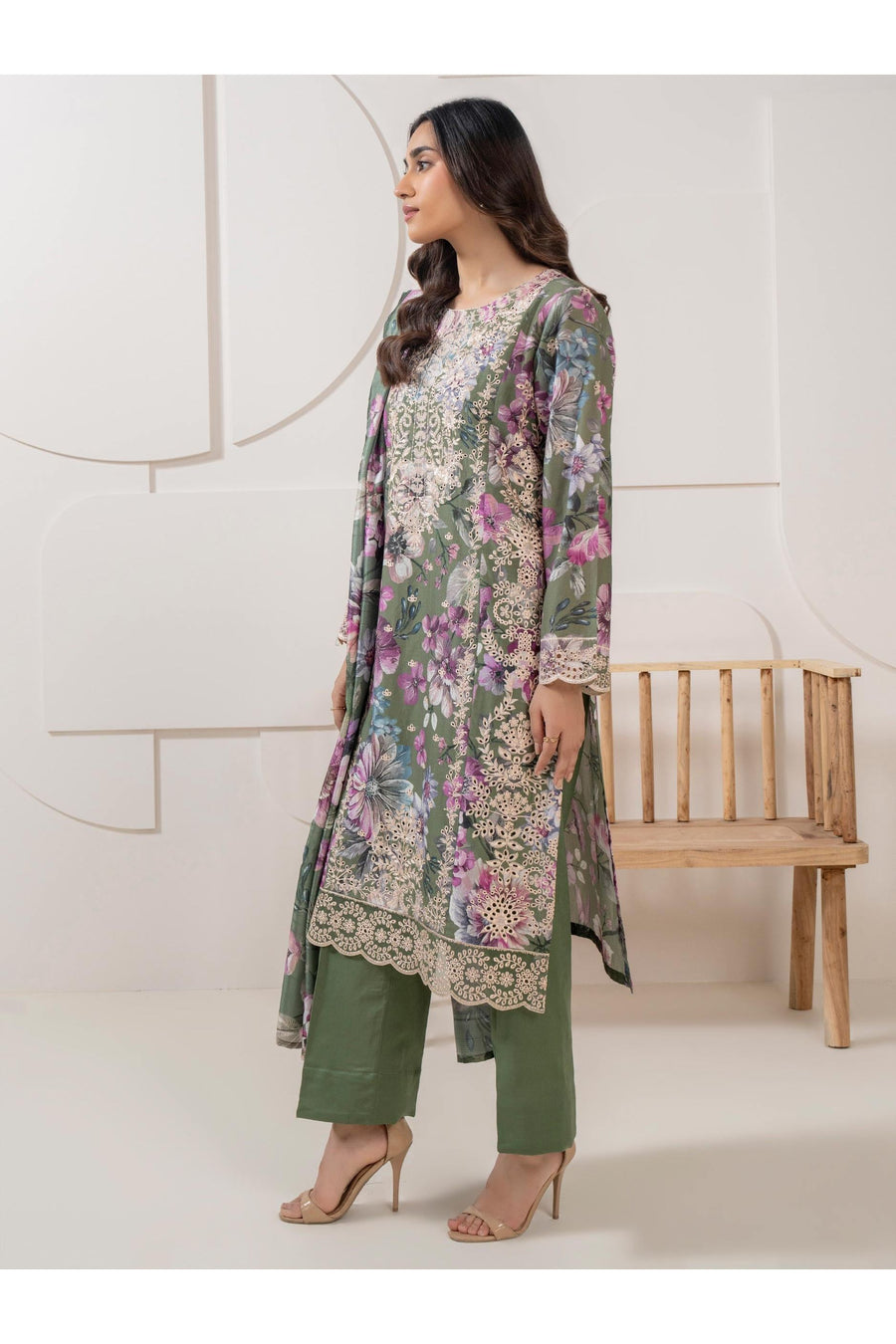 Embroidered 3 Piece Lawn Suit for Every Day