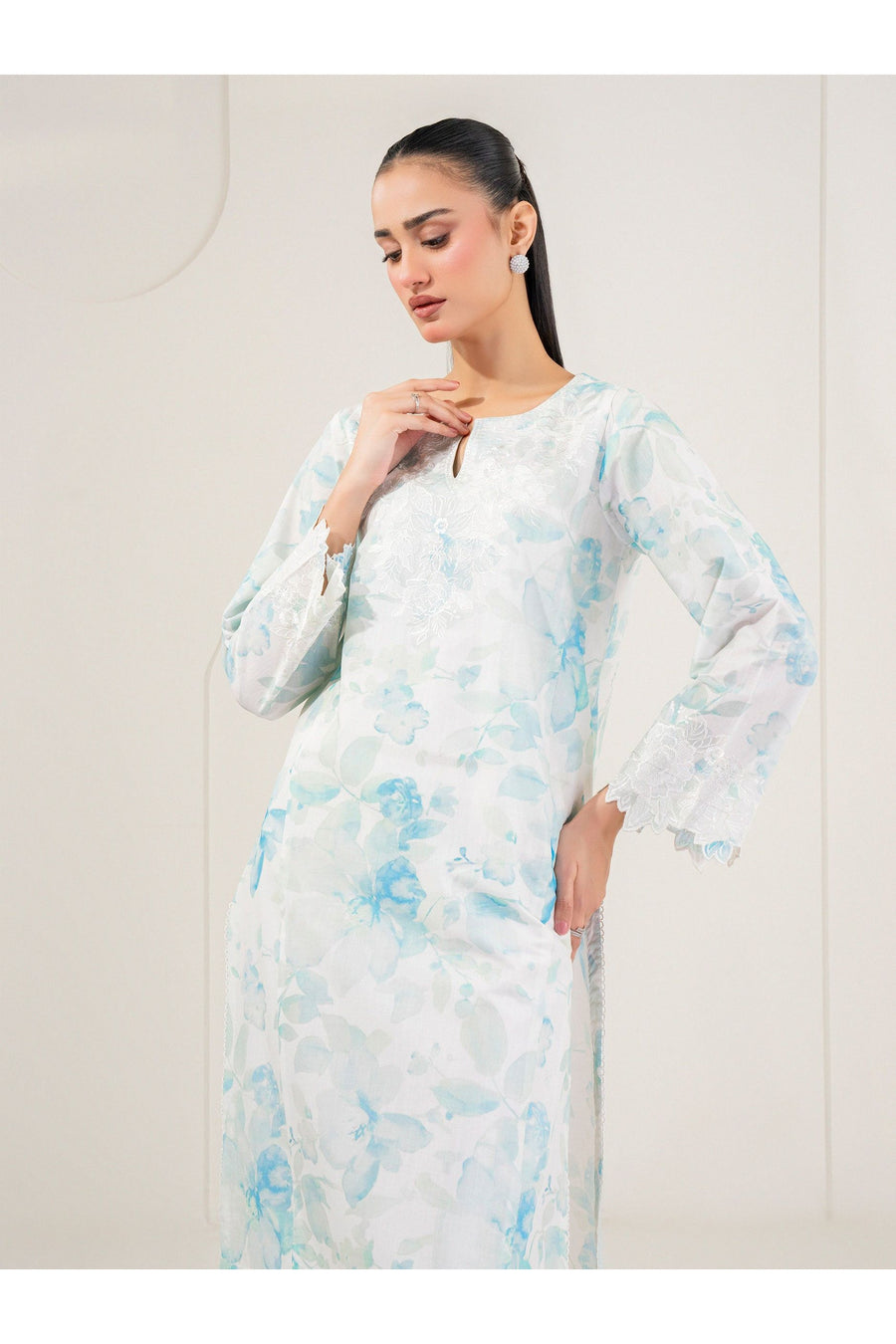 Embroidered Lawn Shirt for Everyday Style