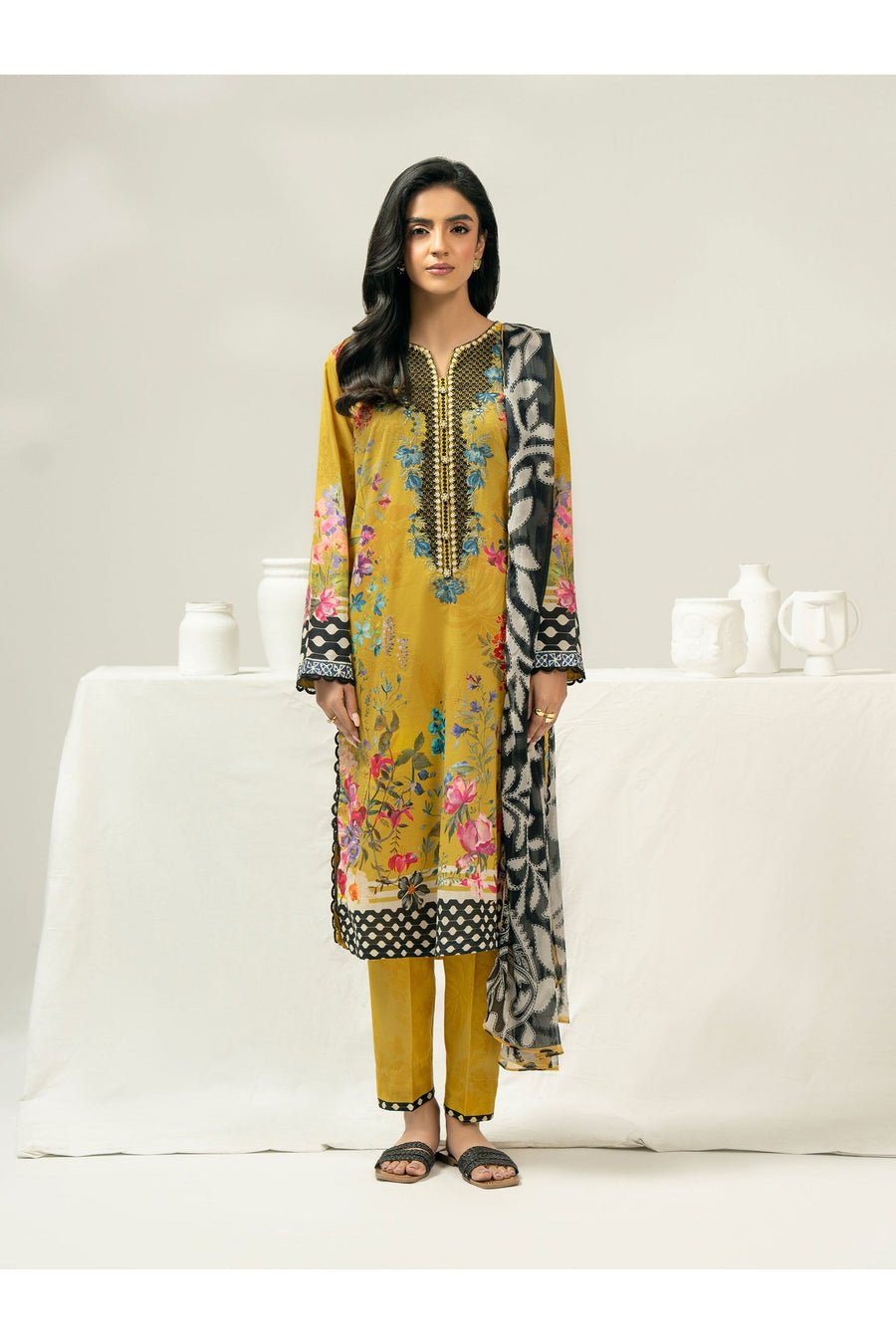 Embroidered 3 Piece Cambric Suit Set