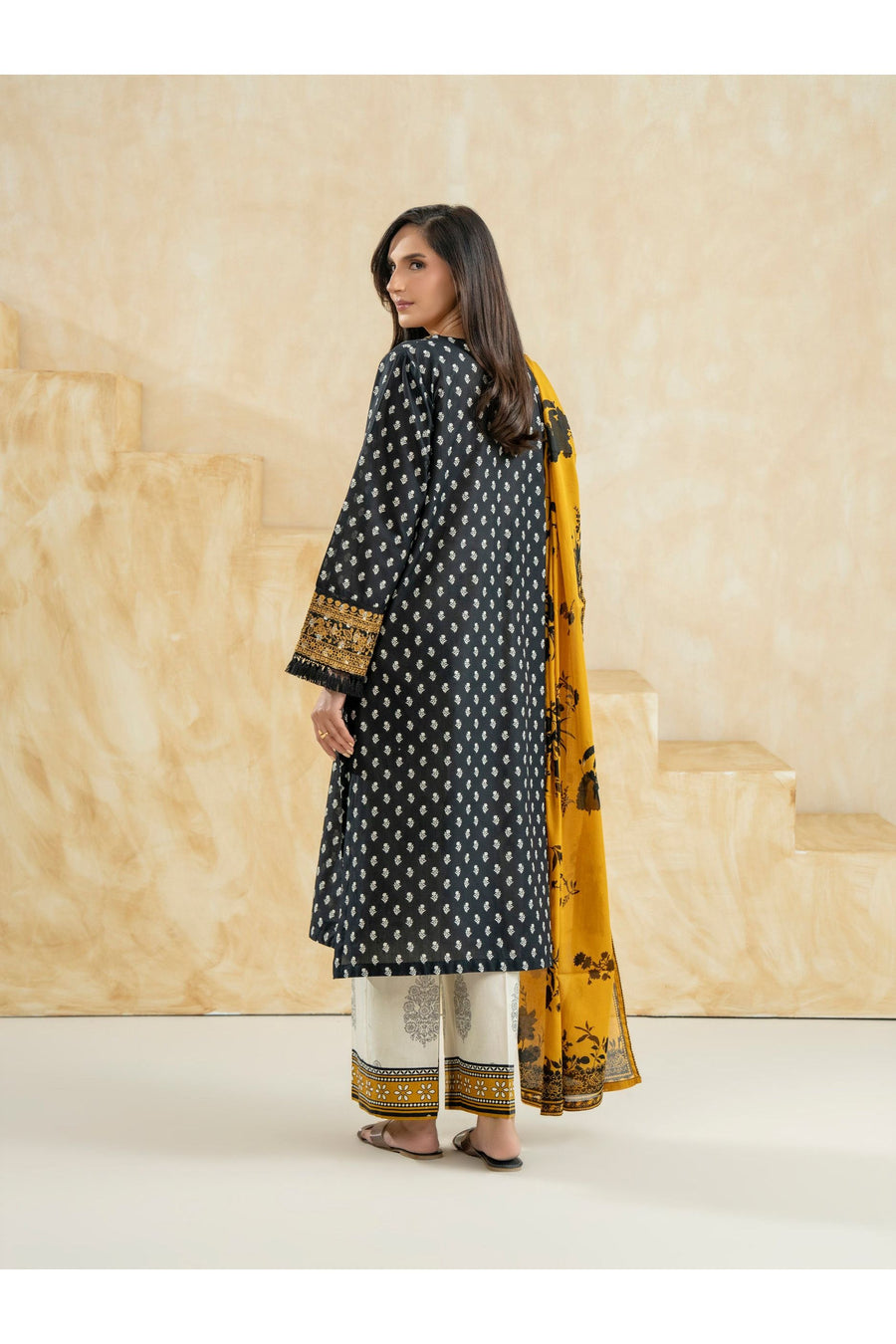 Embroidered 3 Piece Lawn Suit for Summer Fun