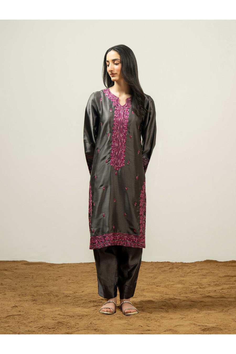 Silk Embroidered Two-Piece Suit Set