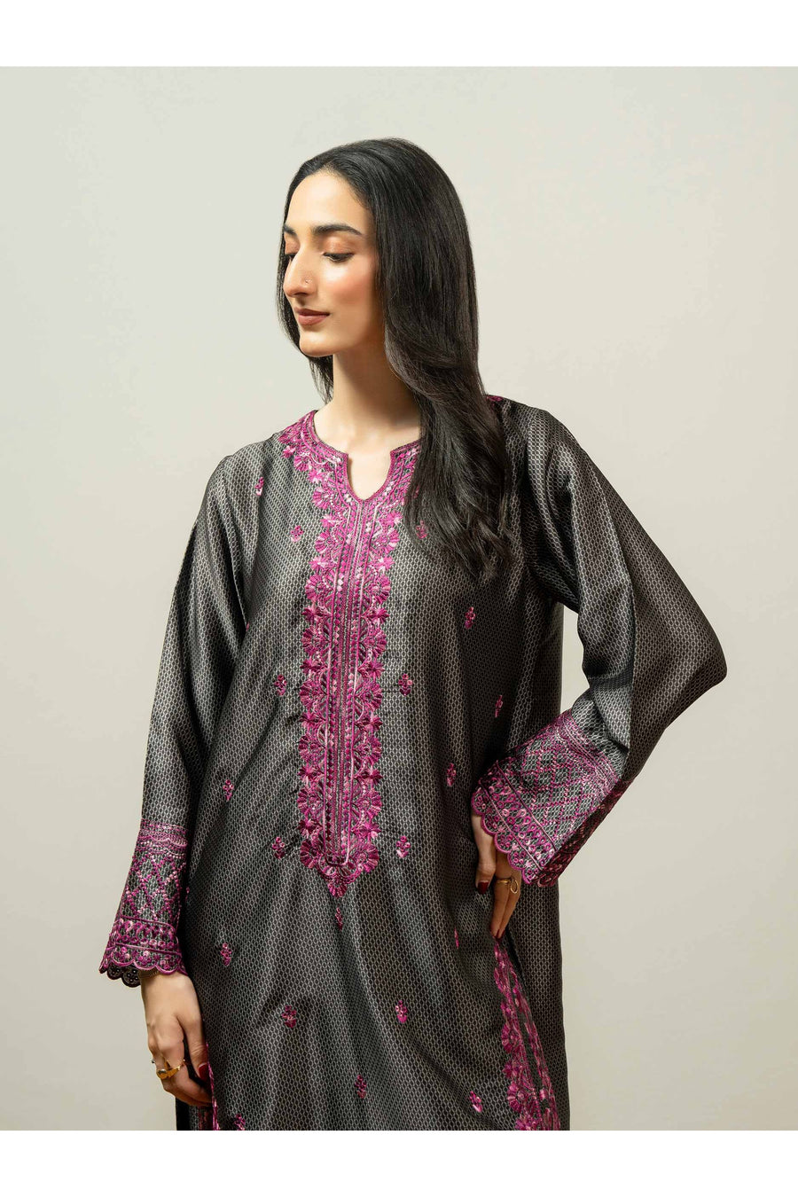 Silk Embroidered Two-Piece Suit Set