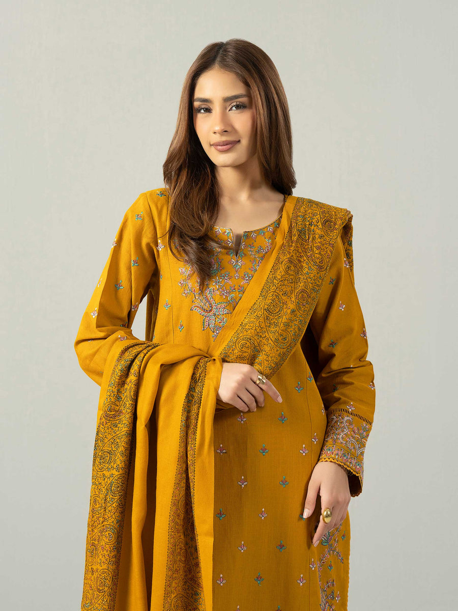 3 Piece Slub Khaddar Suit- Embroidered (Pret) - Pehnaawaa