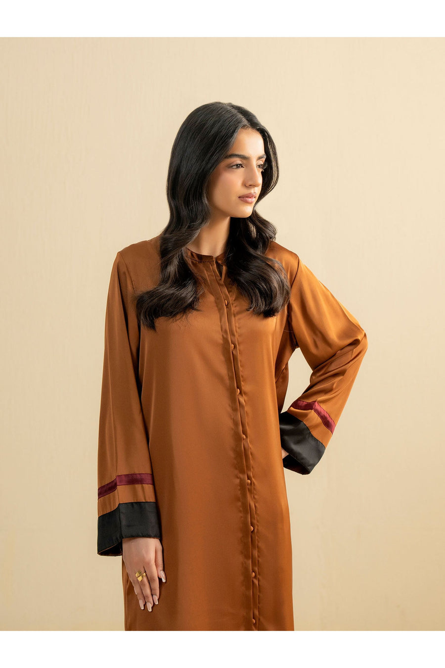 Silk Two-Piece Suit for Casual Elegance