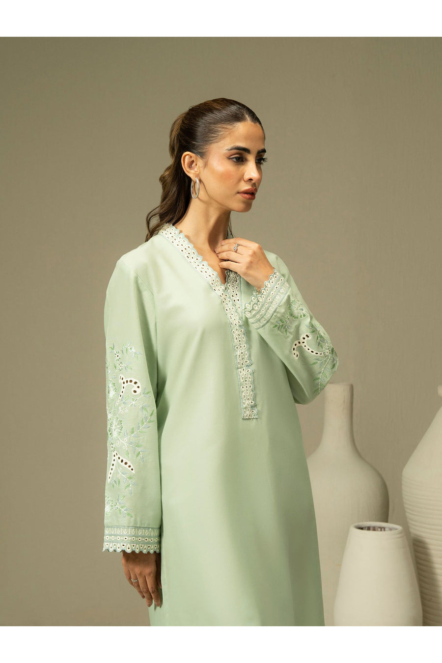 Embroidered Khaddar Shirt for Effortless Style