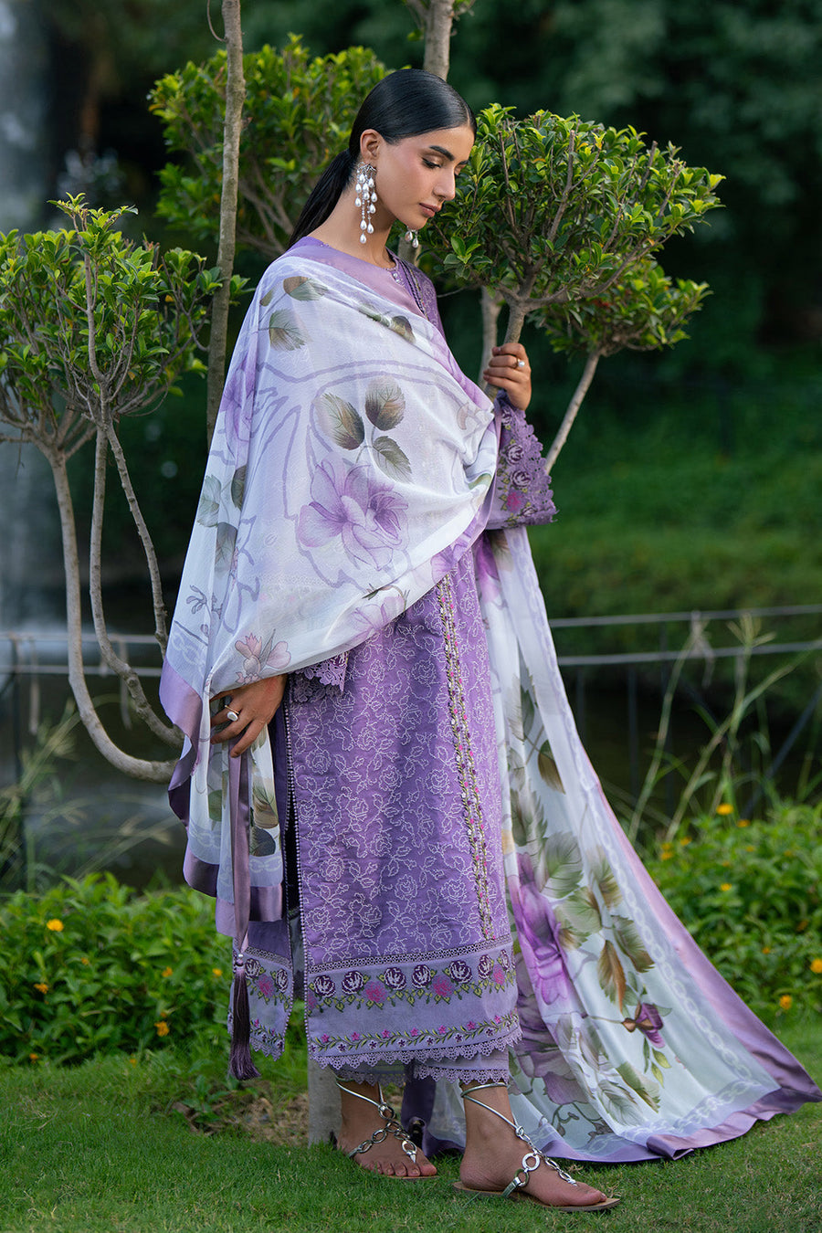 Detailed close up of dupatta floral print and embroidery on sleeves