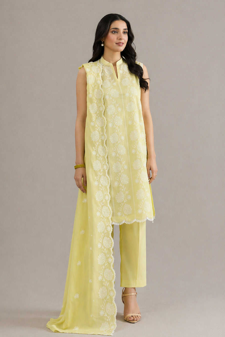 LAWN | EMBROIDERED - Pehnaawaa
