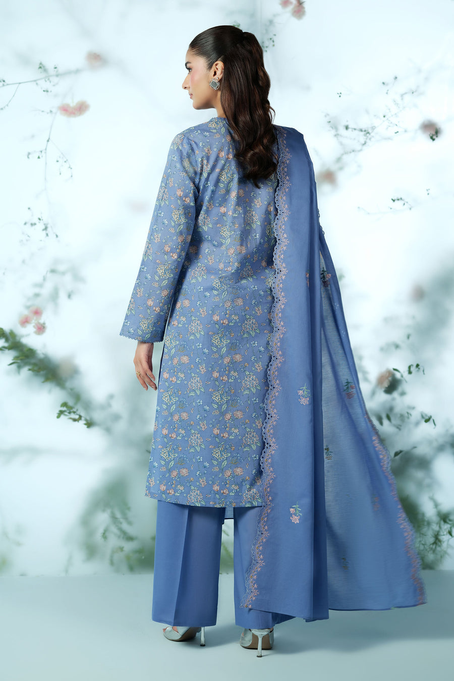 LAWN | EMBROIDERED - Pehnaawaa