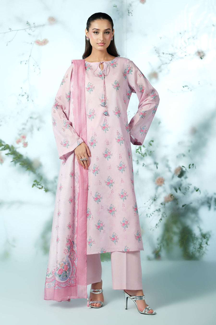 LAWN | EMBROIDERED - Pehnaawaa