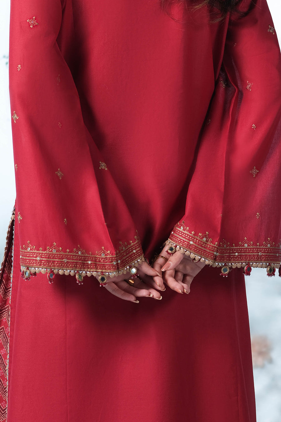LAWN | EMBROIDERED