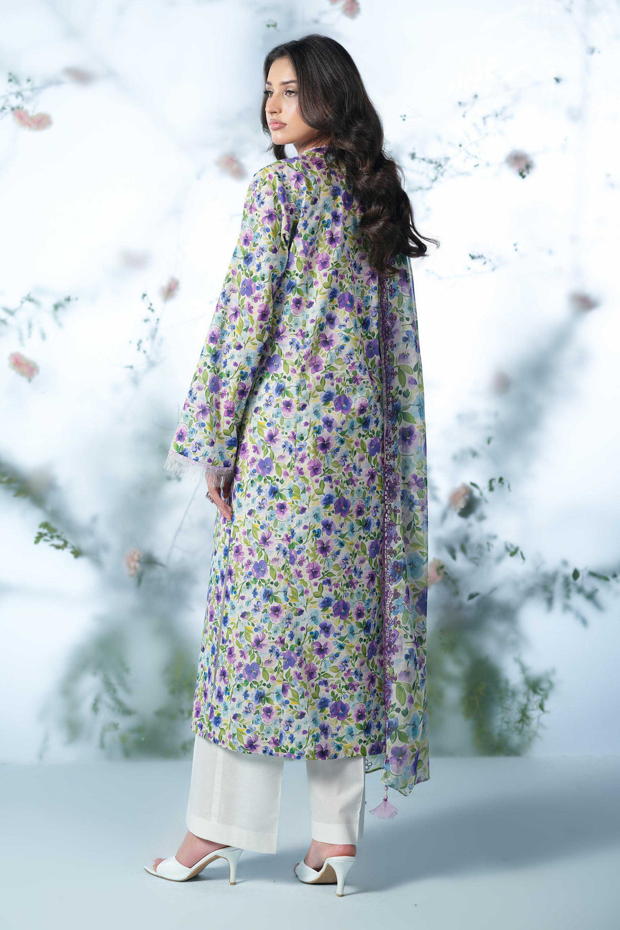 LAWN | EMBROIDERED - Pehnaawaa