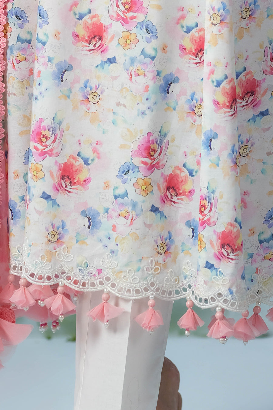 LAWN | EMBROIDERED - Pehnaawaa
