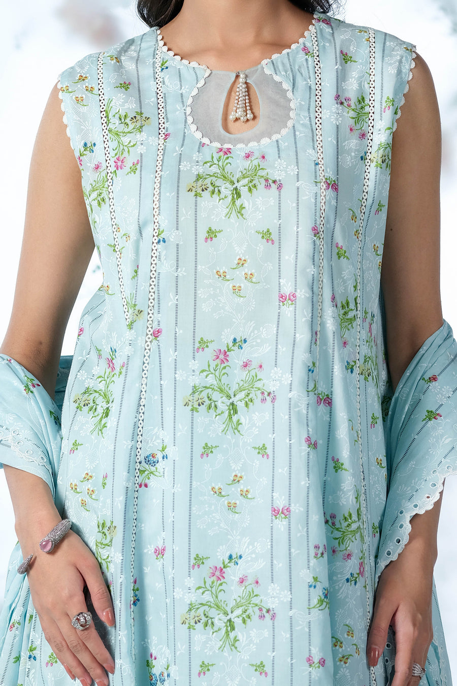 LAWN | EMBROIDERED - Pehnaawaa
