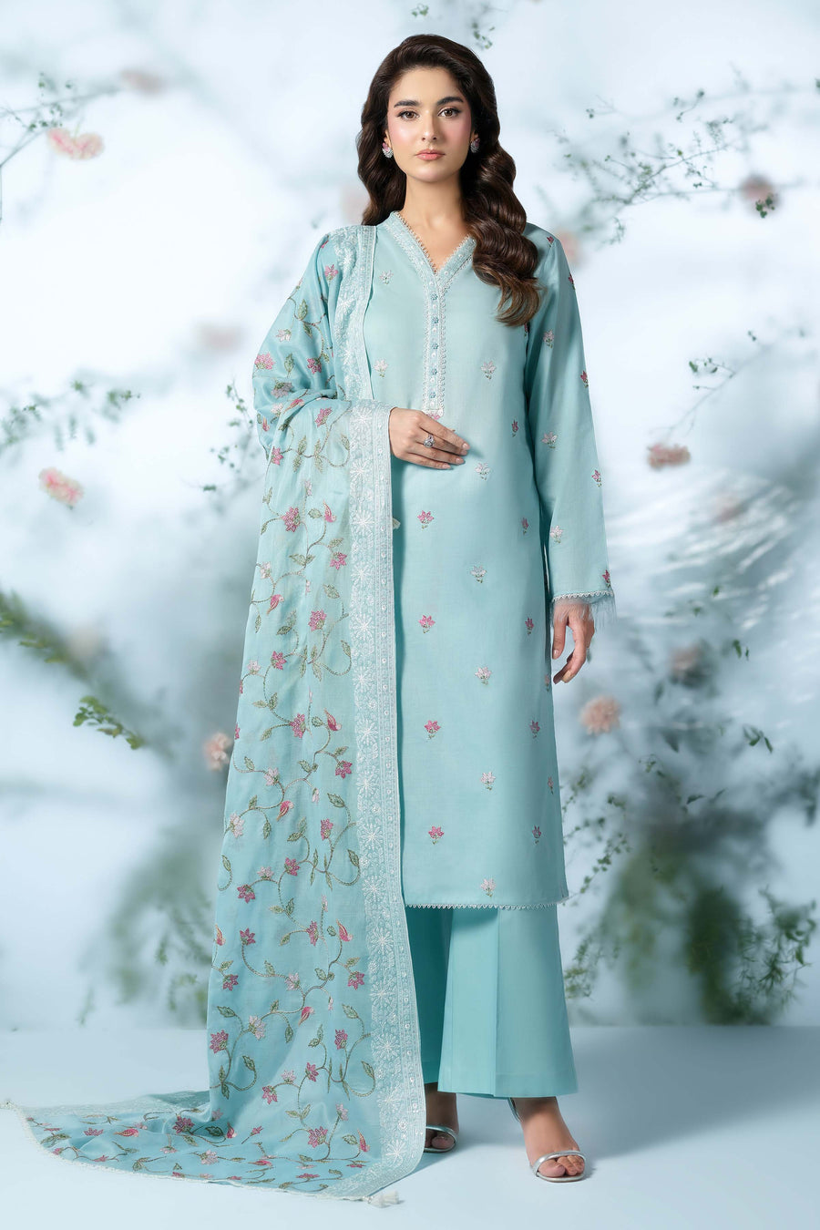 LAWN | EMBROIDERED - Pehnaawaa