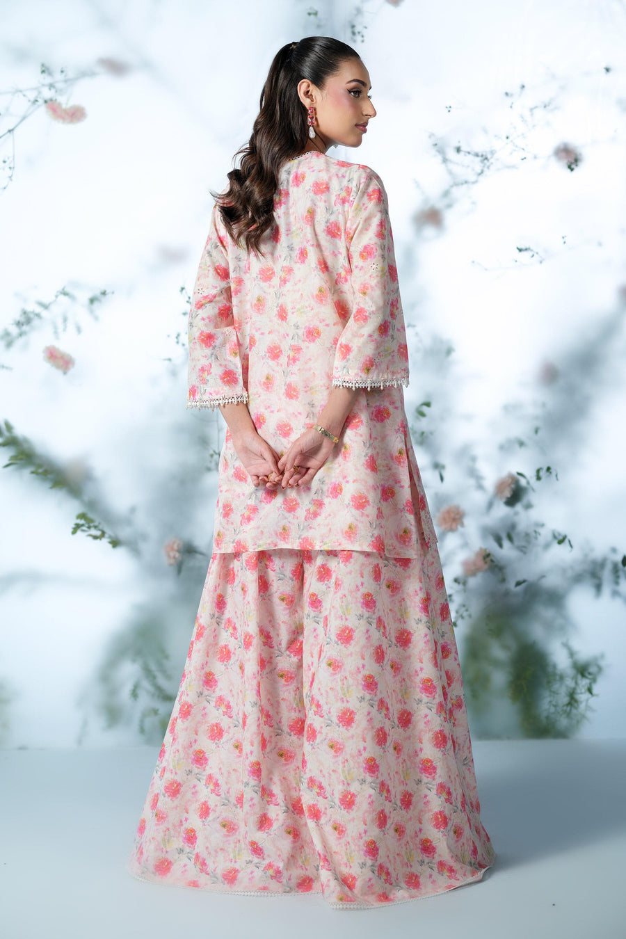 LAWN | EMBROIDERED - Pehnaawaa