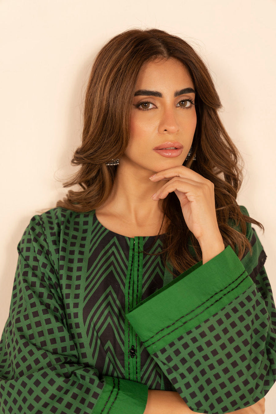 Elegant Khaddar Printed Shirt Classic - Pehnaawaa