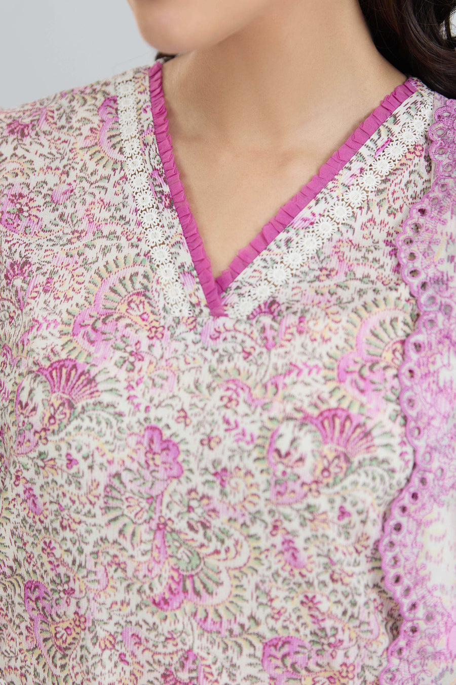 LAWN | EMBROIDERED - Pehnaawaa