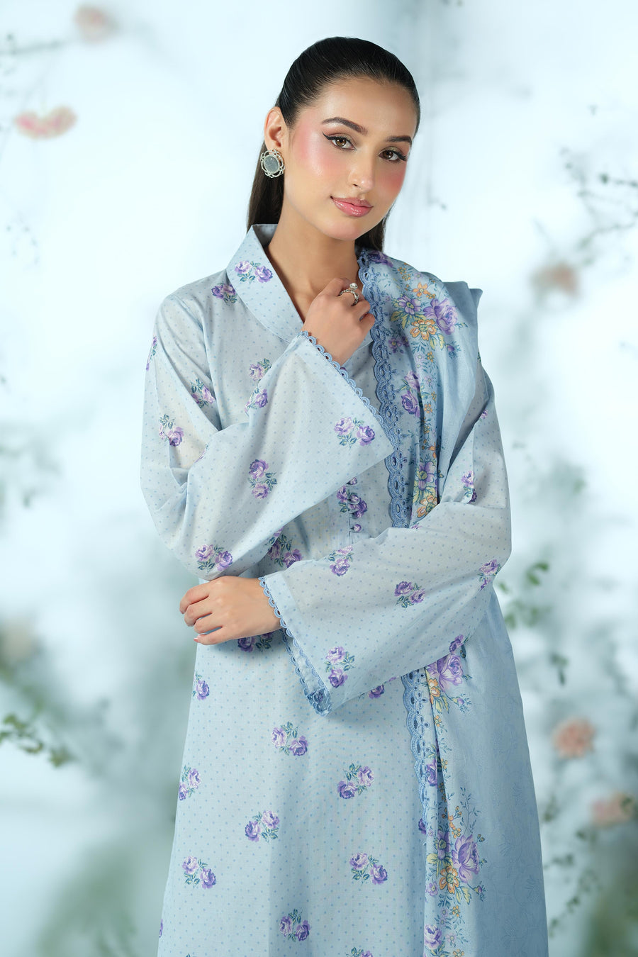 LAWN | EMBROIDERED - Pehnaawaa