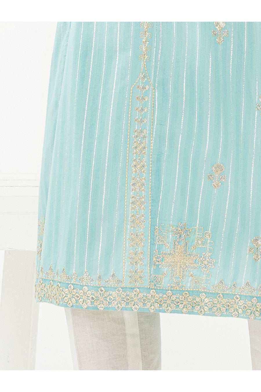 Embroidered Yarn-Dyed Casual Shirt