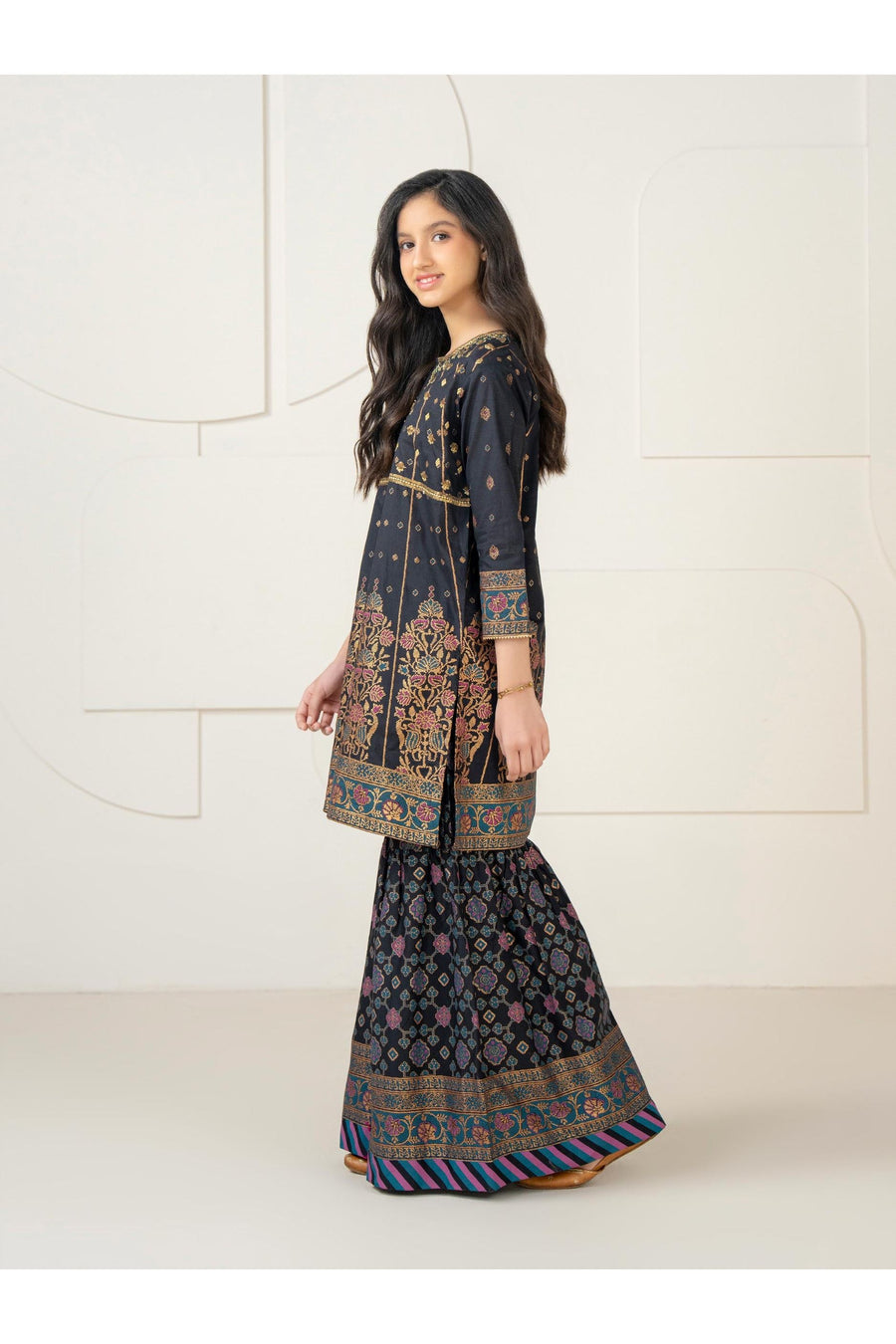 Girls Embroidered Lawn Suit Set - Pehnaawaa